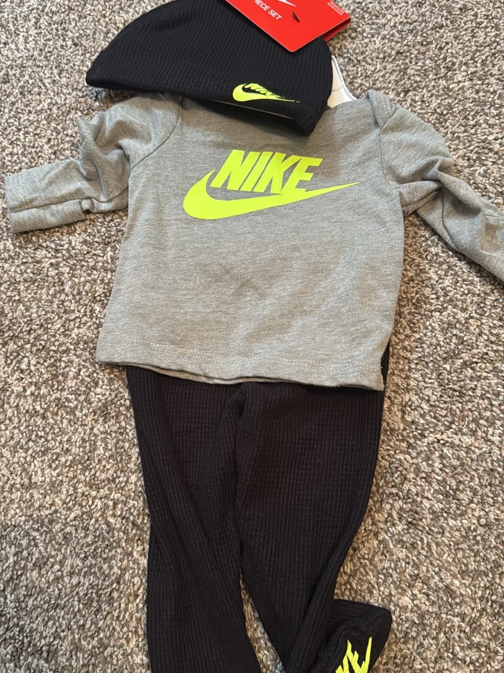 Nike Gray Top & Black Bottoms Set with Neon Yellow Logo
